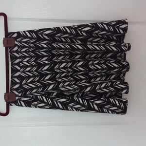 JOE B by Joe Benbassett Skirt size S